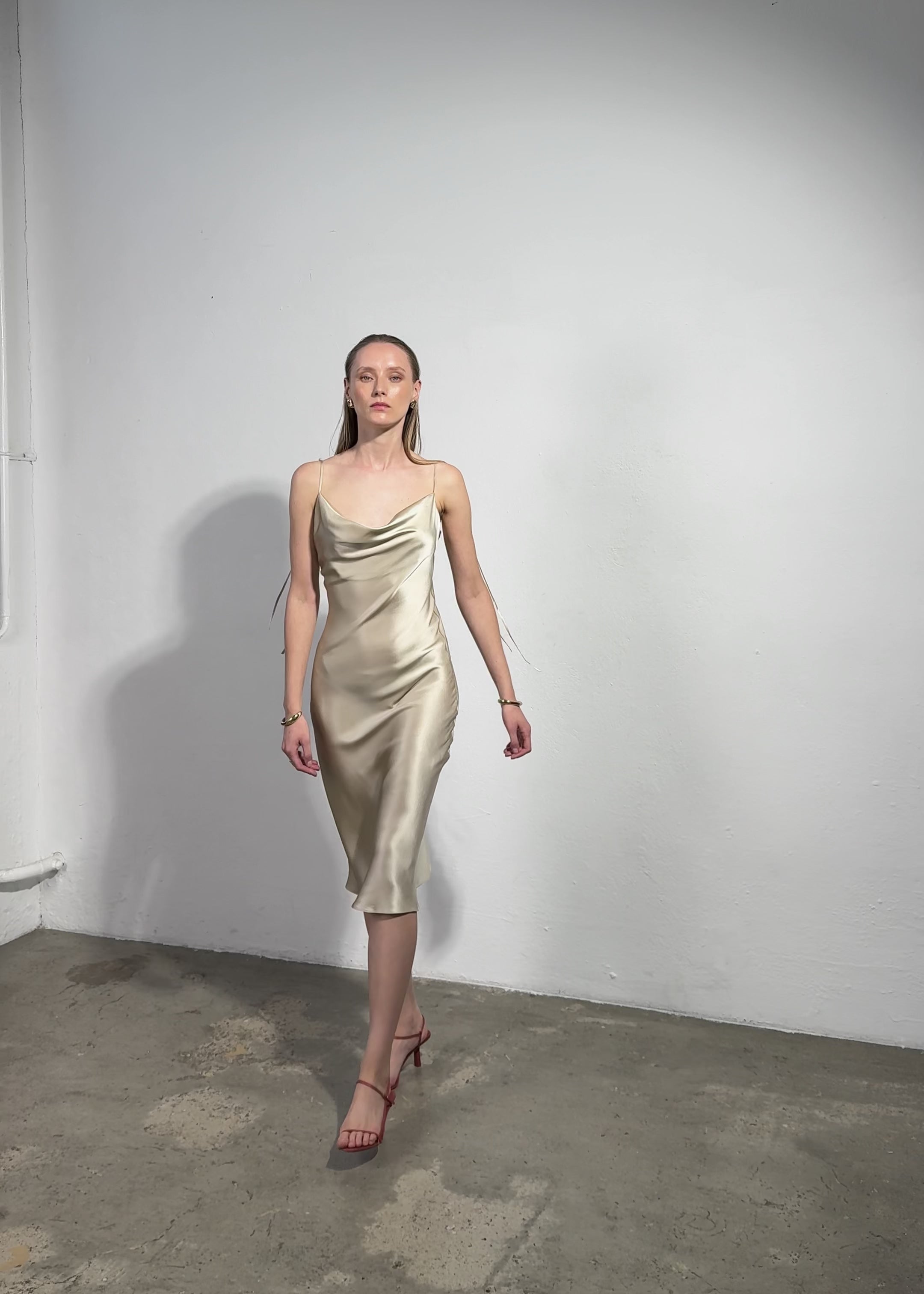 Camilla Champagne Gold